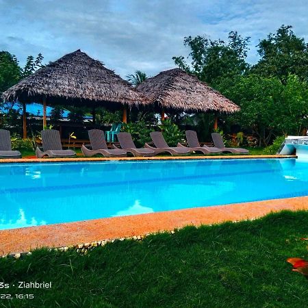 Becano Restobar And Resort シキホール エクステリア 写真