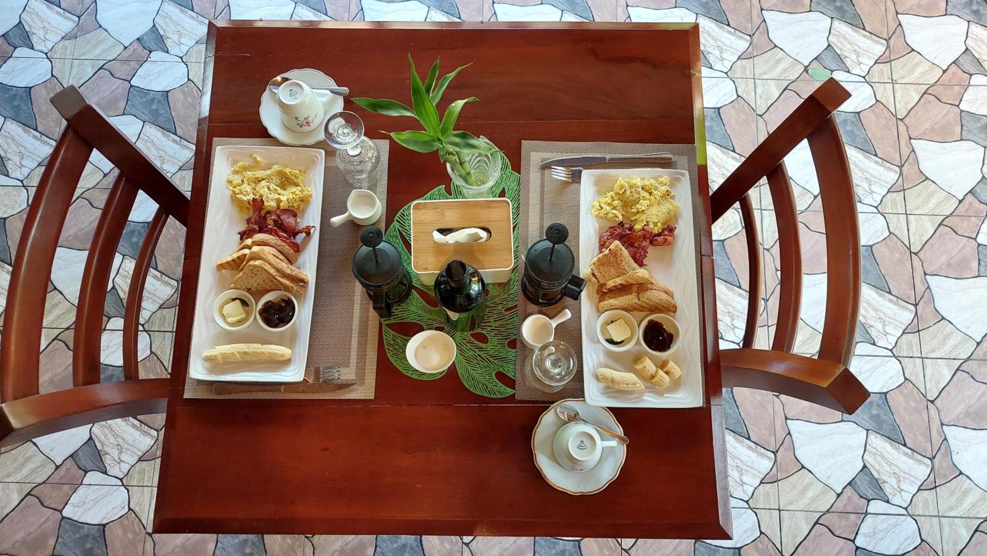 Becano Restobar And Resort シキホール エクステリア 写真